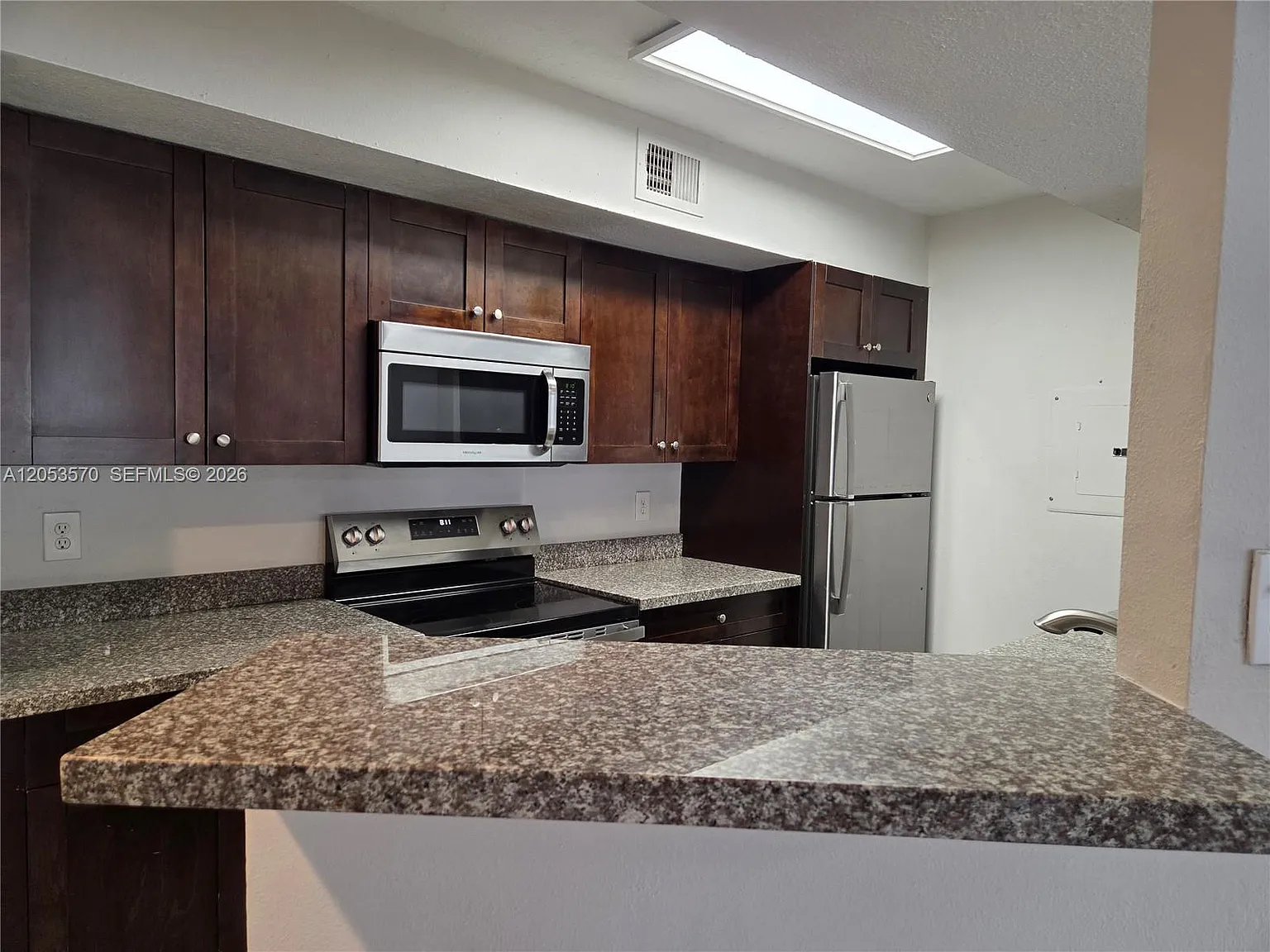 Biscayne Beach Club Condo — Photo 2