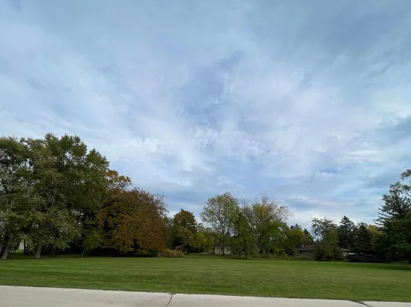 Lt2 South KINNEY LANE, Oak Creek, WI 53154