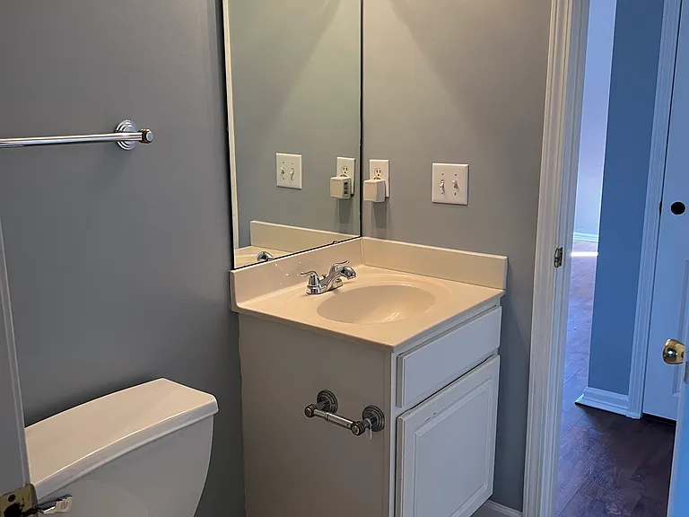 109 Chapelwood Dr — Photo 10