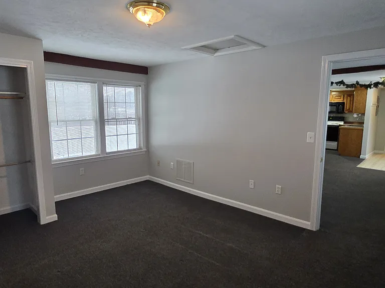 485 Main St #3 — Photo 10