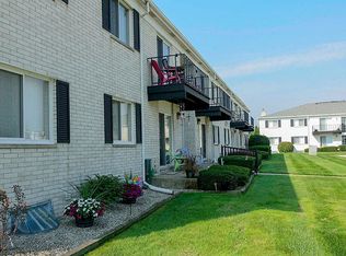 33105 Warren Rd #511, Westland, MI 48185