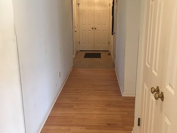 Entry Hall, China Closet RHS