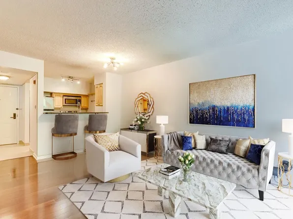 1024 N Utah St APT 321, Arlington, VA 22201