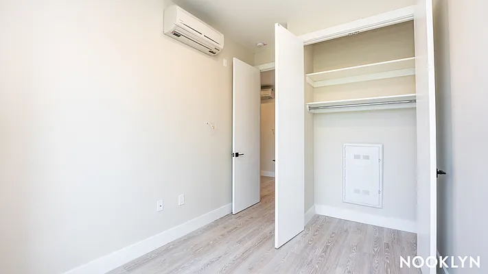 Rented by Nooklyn NYC LLC | media 11