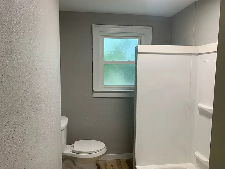 45 Beacon Ave — Photo 10
