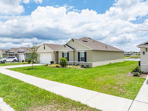 lots of room between neighbors