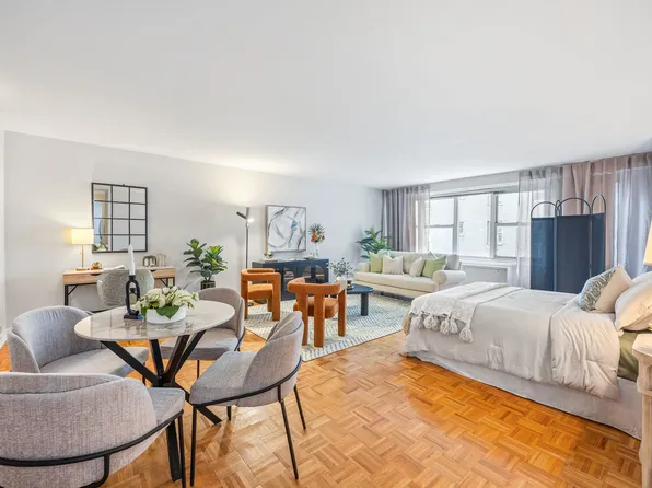 155 West 68th Street image 4 of 14