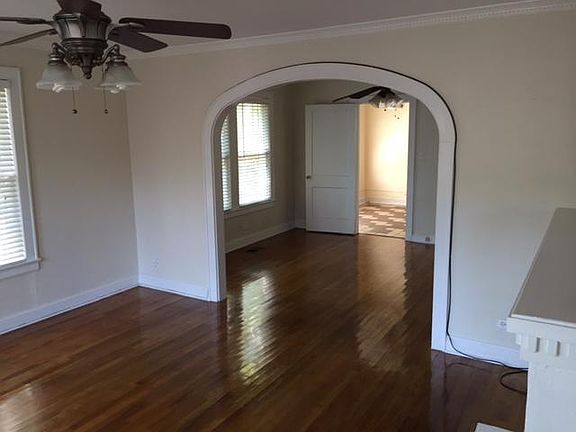 5th image of 3870 Line Ave APT D