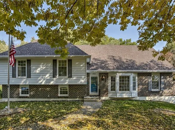 2612 NE 69th St, Kansas City, MO 64119