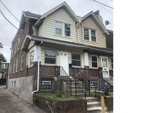 5553 N Lawrence St, Philadelphia, PA
