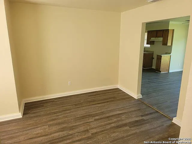 3 bed, 2.0 bath, 1117 sqft, $1,195 — Photo 4