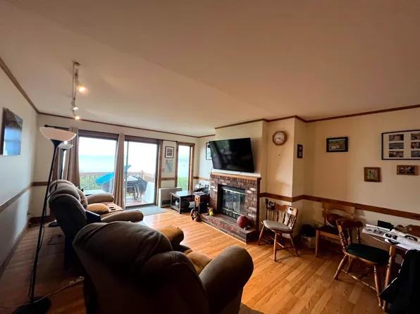 399 Holbrook Bay Commons #C-26, Newport Town, VT 05857