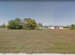 619 SE 8th St, Cape Coral, FL 33990
