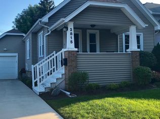 2815 Gilson St, Racine, WI 53403