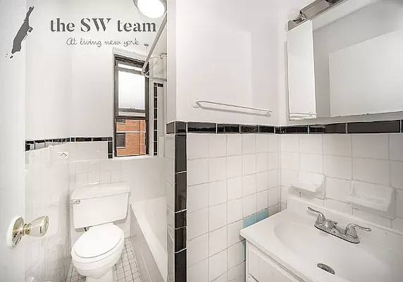 Rented by Living New York | media 11