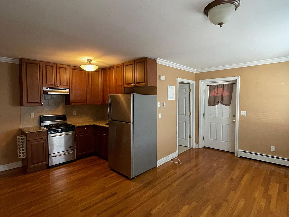 1st image of 19908 47th Ave #1B