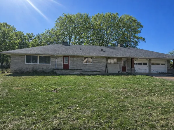(undisclosed Address), Saint Joseph, IL 61873