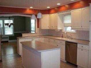 6 Ashmore Rd, Worcester, MA 01602