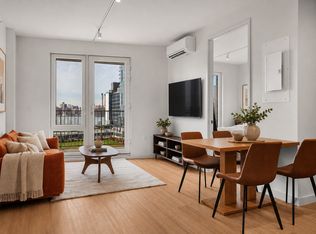 16 West St #322, Brooklyn, NY 11222
