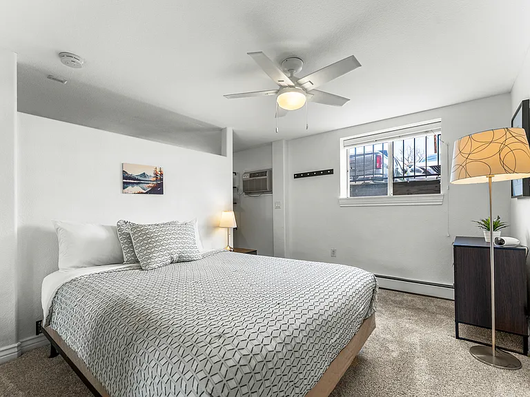 1833 N Williams St #105 — Photo 14