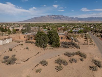 360 Reclining Acres Rd, Corrales, NM, 87048