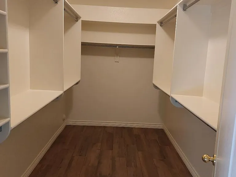 9657 W Potter Dr — Photo 10