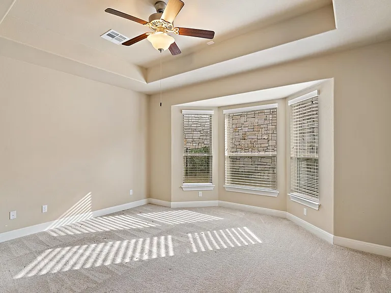 4205 Front Range Ln — Photo 16