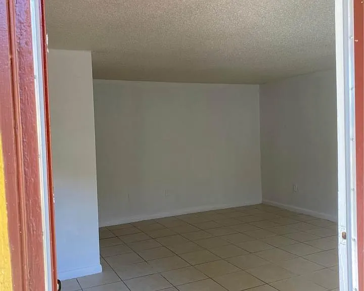 733 McDougall Ct #733 — Photo 2