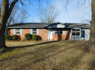 613 Steele Ct, Gentry, AR 72734