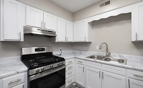 Floor plan 3 Bed 1.5 Bath - Diamond