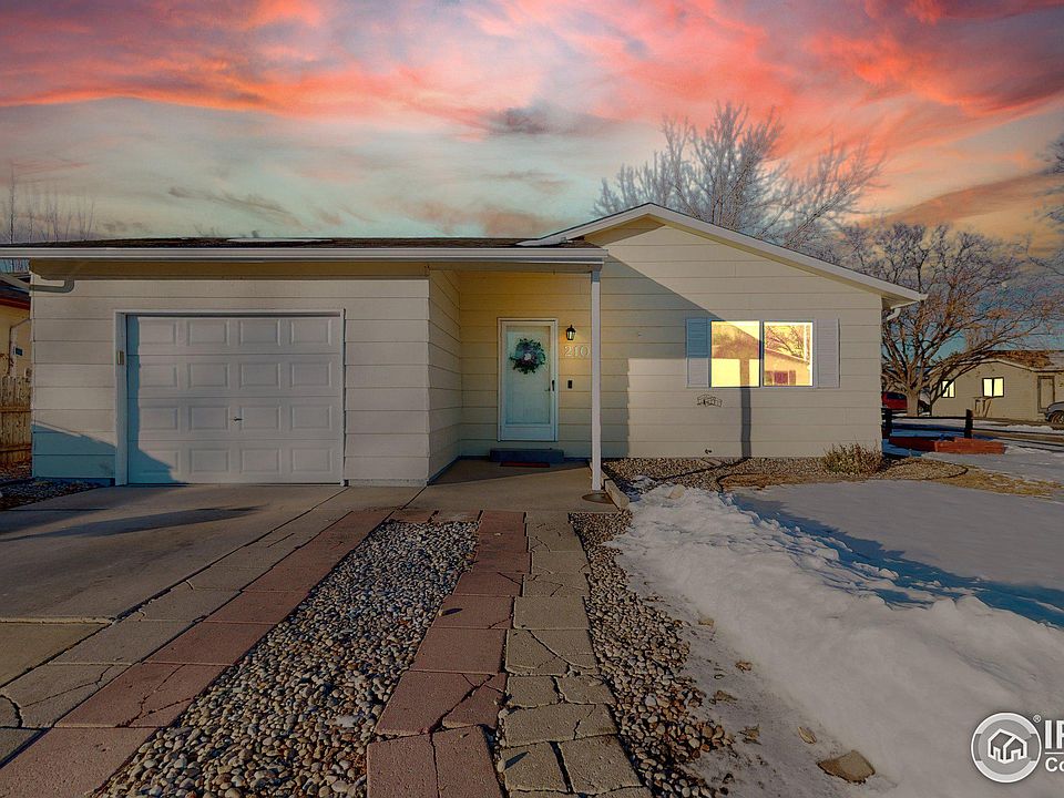 1st image of 2105 Wedgewood Dr