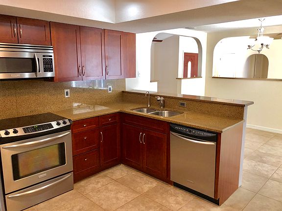 2nd image of 2268 Lakewood Ln