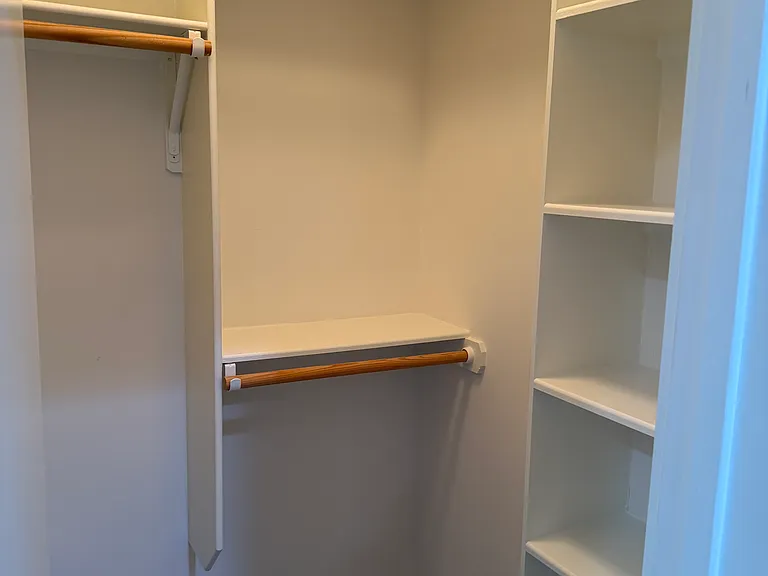 1205 Kinney Ave #1205G — Photo 16