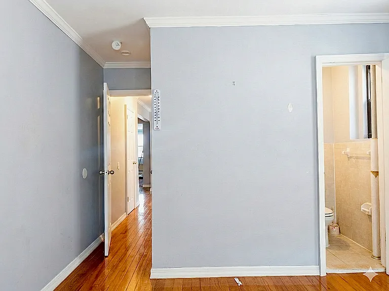 51-25 Van Kleeck St #4C — Photo 7