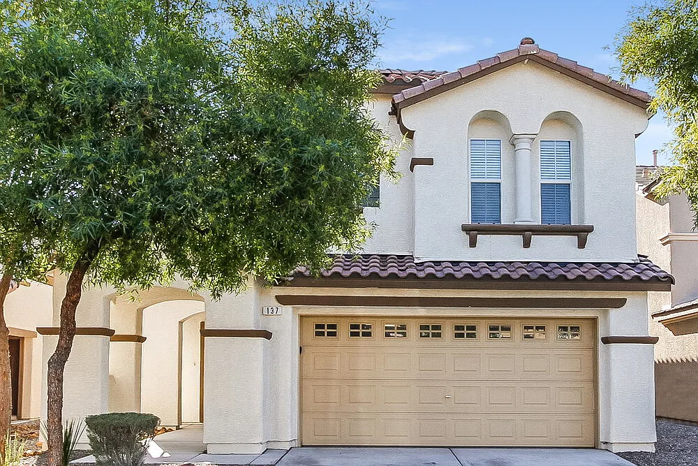 3 bed, 2.5 bath, 2148 sqft, $2,410 — Photo 1