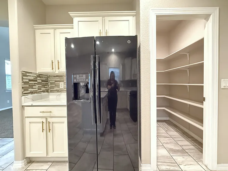 1028 Flyer Pl — Photo 11