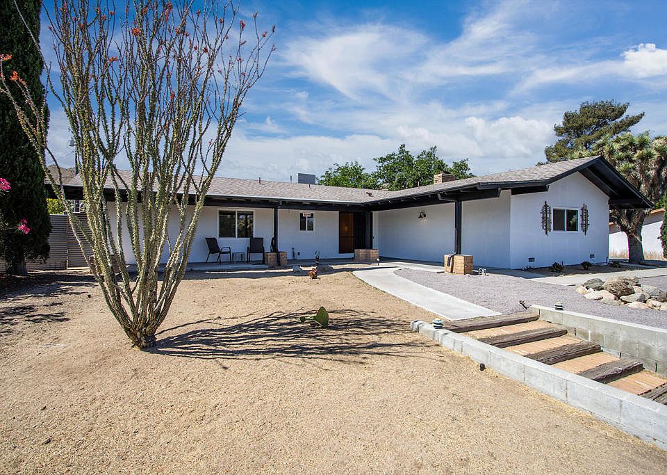 1st image of 56595 Golden Bee Dr