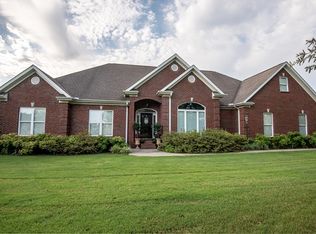 246 Maclin Cir, Tuscumbia, AL 35674