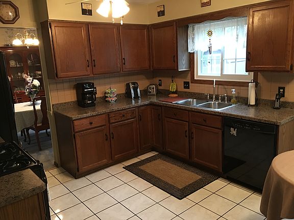 5th image of 108 Creston Dr