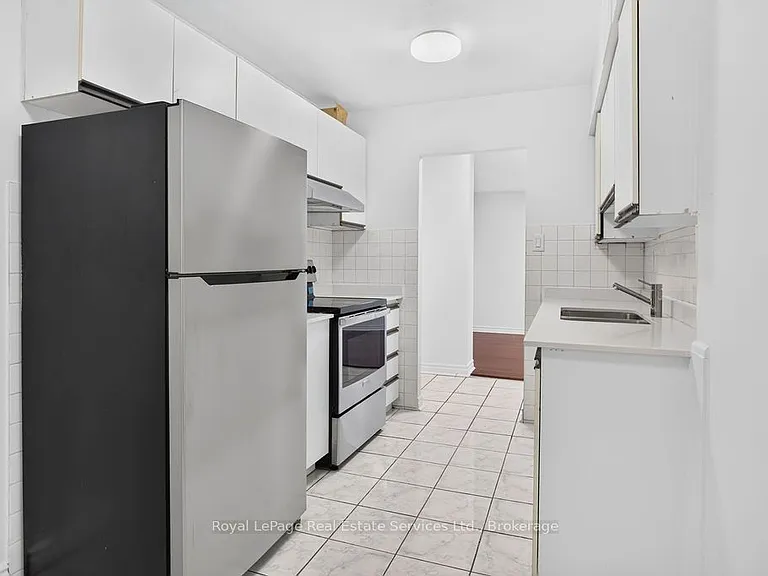 390 Dixon Rd #1406 — Photo 8