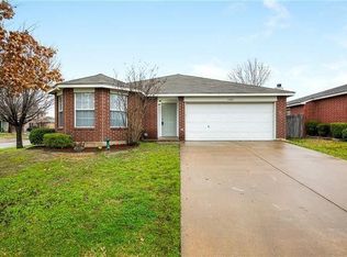 1801 Lost Crossing Trl, Arlington, TX 76002