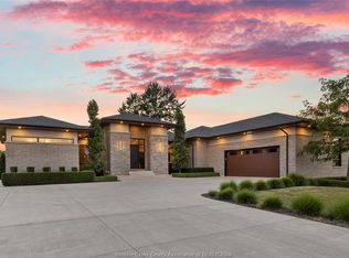 11 Destiny Dr, Leamington, ON N8H0E1