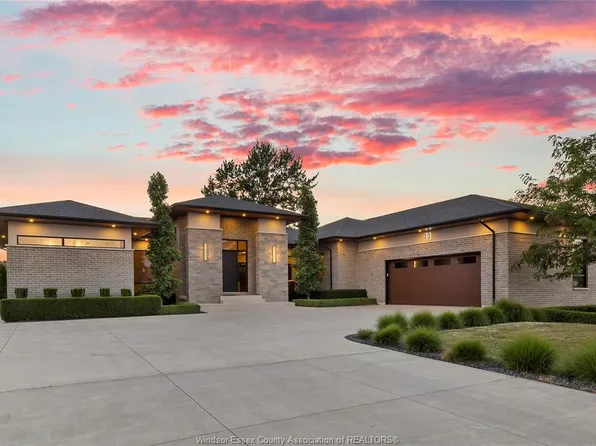 11 Destiny Dr, Leamington, ON N8H 0E1