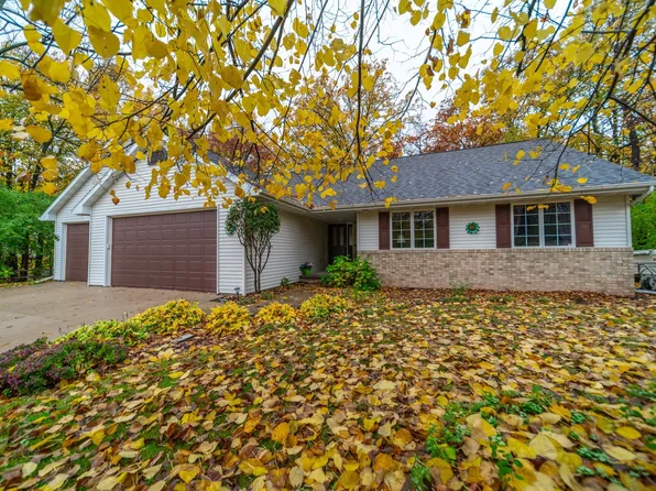 1108 Ridge Ct, Kaukauna, WI 54130