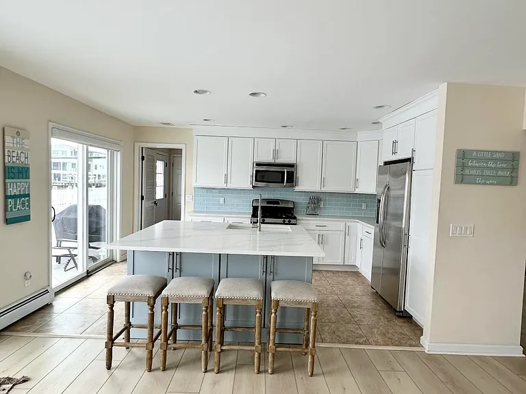 241 Westmont Ave — Photo 10