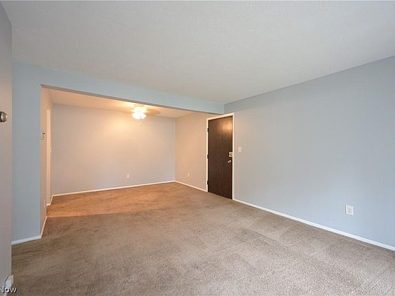 5th image of 27345 Westown Blvd APT 1101