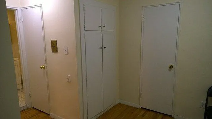 Rented by Metro Garden Realty NYC | media 37