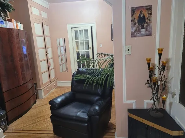 774 Grand Street image 19 of 40