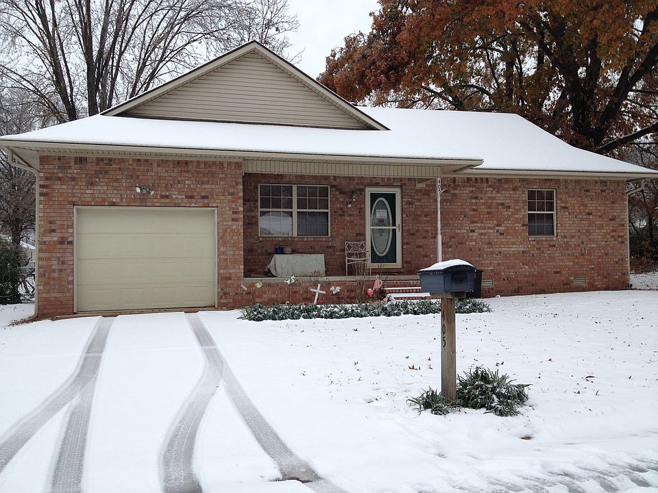 1st image of 408 N 5th St