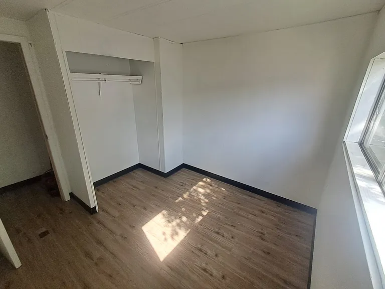 2303 S Greeley Hwy #9 — Photo 8